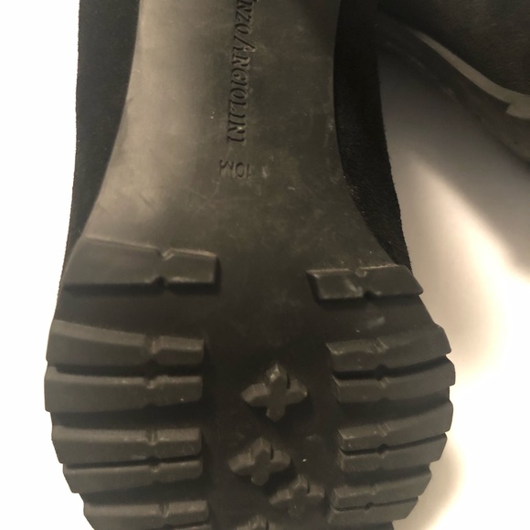 ENZO ANGIOLINI Suede Heels - Picture 5 of 5